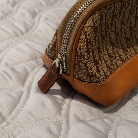 Dior authentic cosmetic bag good condition - Picture 2 of 5